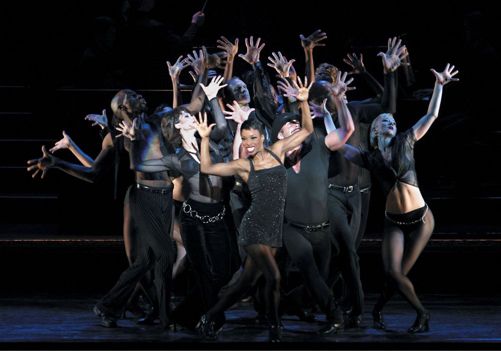 chicago musical on tour