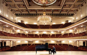 Cincinnati Music Hall - Photo of Cincinnati Music Hall